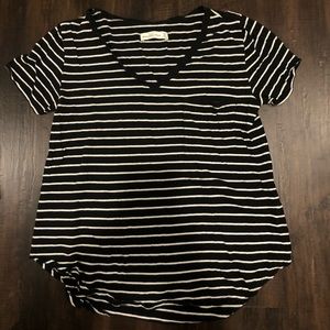 ABERCROMBIE AND FITCH STRIPPED TEE